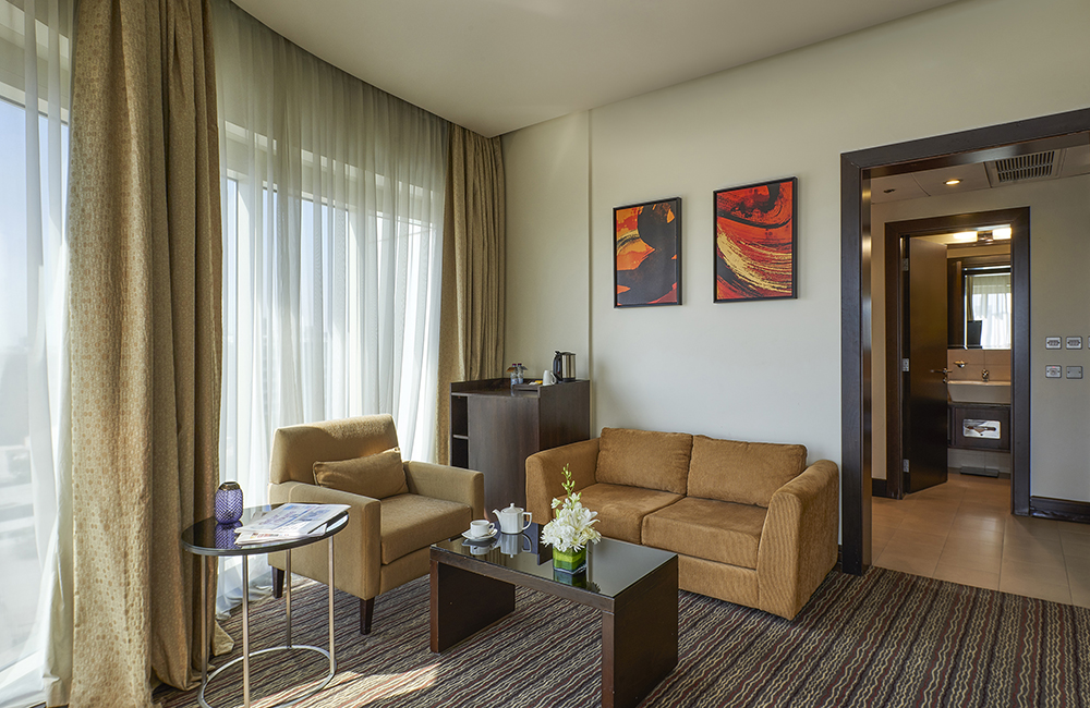 جناح جونيور